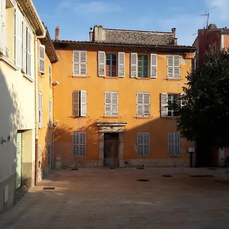Cosy 100 M2 - Climatise - Calme -centre-ville Apartamento Hyères